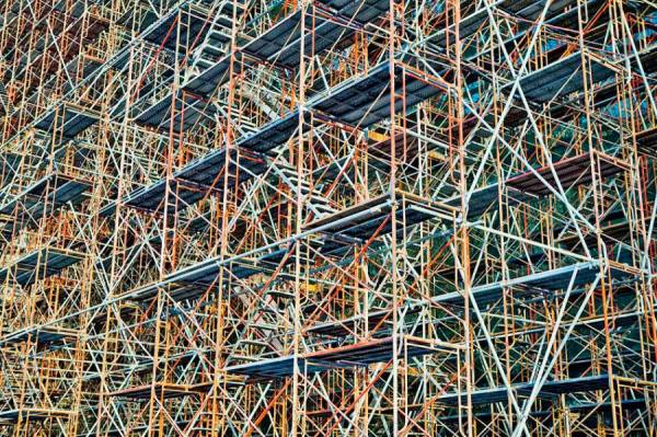 Photograph Robert Wilson Ndia Scaffolding on One Eyeland